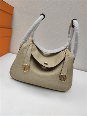 Lindy Bag Taurillon Clemence Leather 26/30CM Gold/Silver Tone Metal In Trench Color HS