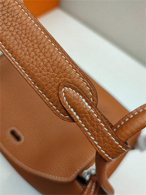 Lindy Bag Taurillon Clemence Leather 26/30CM Silver Tone Metal In Gold Color HS