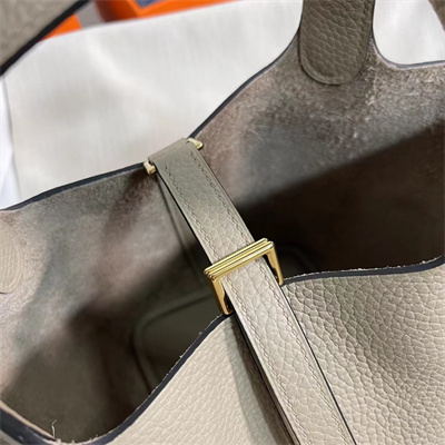 Picotin Lock Bag Togo Leather 18/22CM Gold/Silver Tone Metal In Tourterelle Color HS