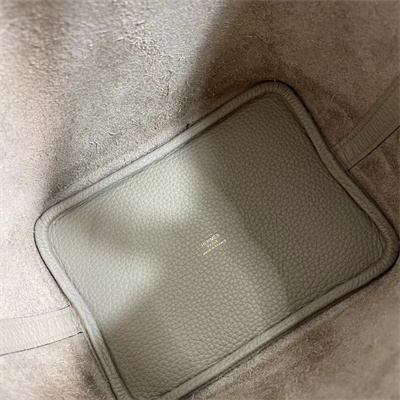 Picotin Lock Bag Togo Leather 18/22CM Gold/Silver Tone Metal In Tourterelle Color HS