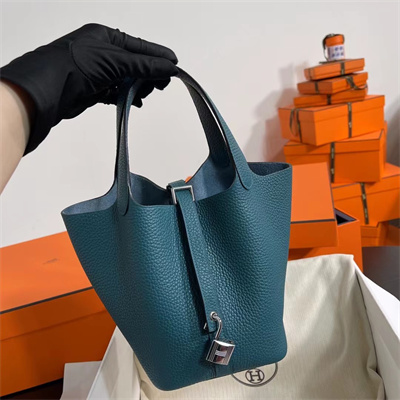 Picotin Lock Bag Togo Leather 18/22CM Gold/Silver Tone Metal In Vert Bosphore Color HS