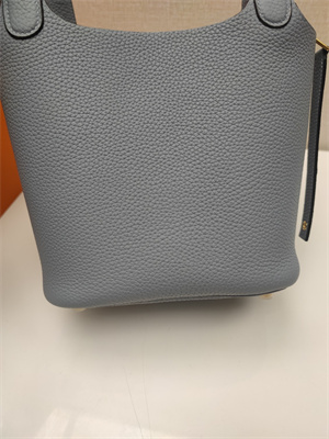 Picotin Lock Bag Togo Leather 18/22CM Gold/Silver Tone Metal In Bleu Lin Color HS