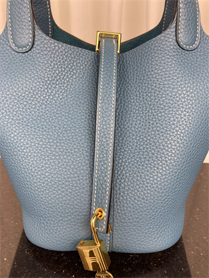 Picotin Lock Bag Taurillon Clemence Leather 18/22CM Gold/Silver Tone Metal In Blue Jean Color HS