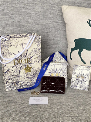 cd voyageur small coin purse S*pple cannage patent calfskin burgundy s0985