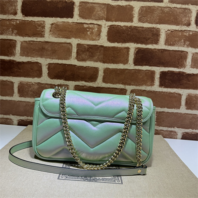G*u*i gg marmont medium shoulder bag lt green iridescent 443497