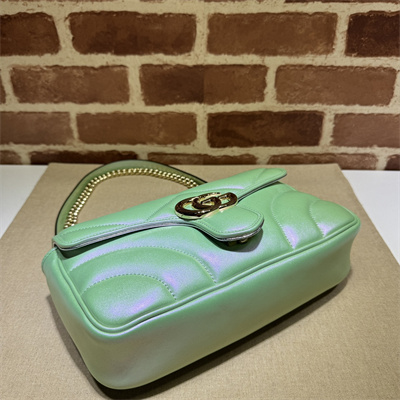 G*u*i gg marmont medium shoulder bag lt green iridescent 443497