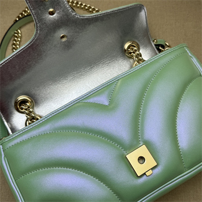 G*u*i gg marmont medium shoulder bag lt green iridescent 443497