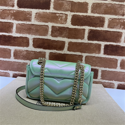 G*u*i gg marmont small shoulder bag lt green iridescent 446744