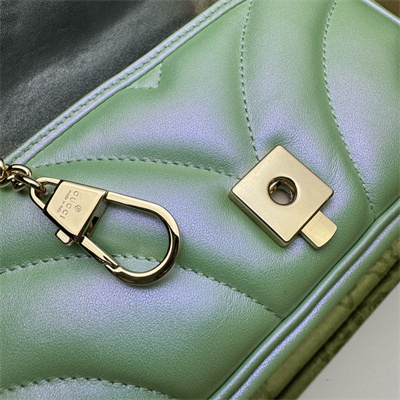 G*u*i gg marmont mini bag lt green iridescent 476433