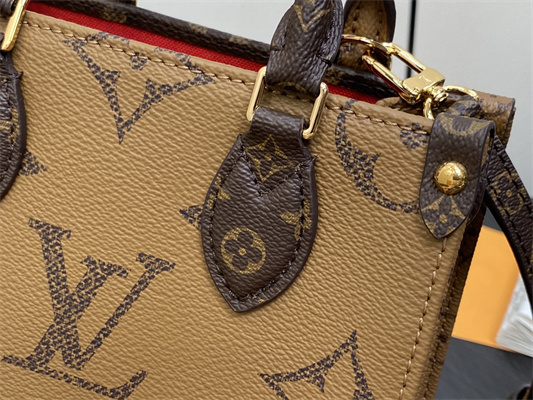 L.V ONTHEGO BB Monogram Canvas M46839