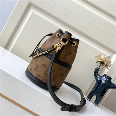 L.V Canoé Bucket Bag In Reverse Monogram Canvas Black M83480