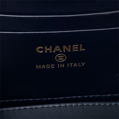 Cha.nel Vanity Case Top Handle With Chain Shiny Crumpled Lambskin, Imitation Pearls & Gold-Tone Metal Black AP3804