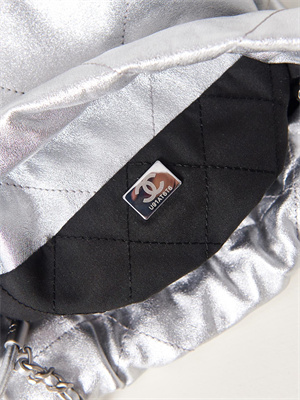 Cha.nel 22 Mini Handbag Metallic Shaded Calfskin Silver Tone Metal AS3980