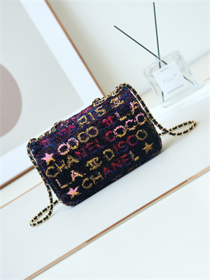 Cha.nel Clutch Sequins & Gold-Tone Metal Black AS4561
