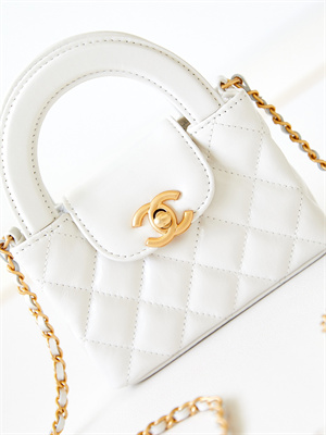 Ch*el clutch with chain shiny aged calfskin gold-tone metal white ap3435