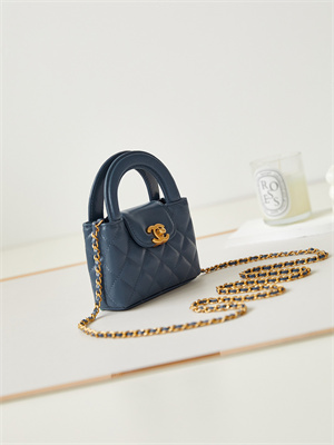 Ch*el clutch with chain shiny aged calfskin gold-tone metal dk blue ap3435