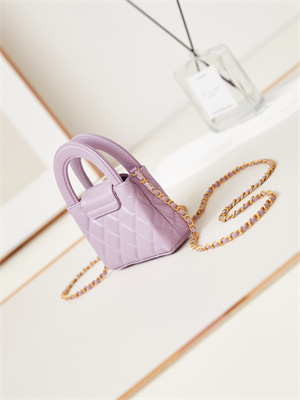 Ch*el clutch with chain shiny aged calfskin gold-tone metal lt purple ap3435