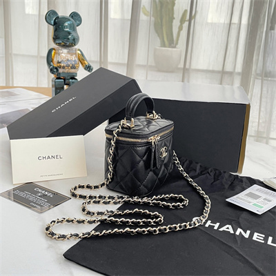 Ch*el small vanity case with chain lambskin gold tone metal black ap2198