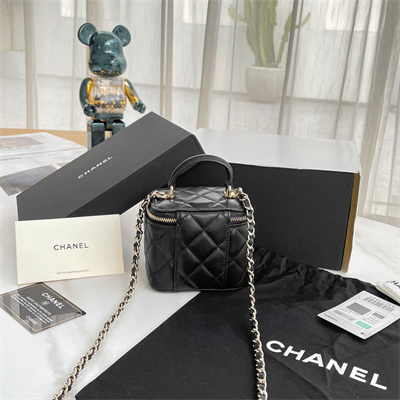 Ch*el small vanity case with chain lambskin gold tone metal black ap2198