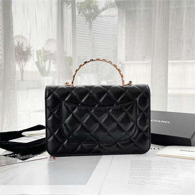 Ch*el clutch with chain lambskin gold tone metal black ap3795