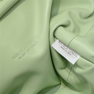 BV Teen Lauren 1980 With Chain Calfskin Fresh Mint