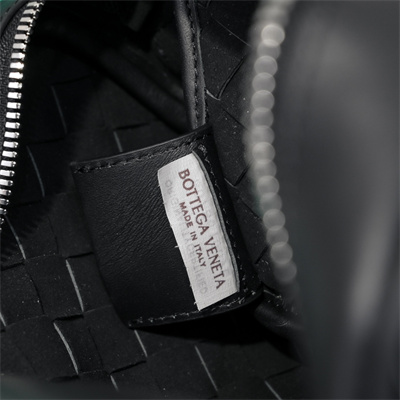 BV Small Intrecciato Camera Bag Calfskin Black