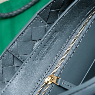 BV Small Andiamo Top handle bag Lambskin Leather Slate Grey