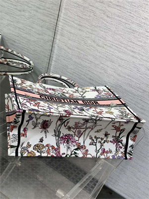 cd large book tote white multicolor D*or herbarium embroidery