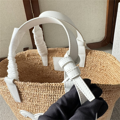ce**e teen S*pple classic panier in raffia and calfskin white