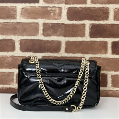 Gu.cci GG Marmont Medium Shoulder Bag Patent Leather Black 443497