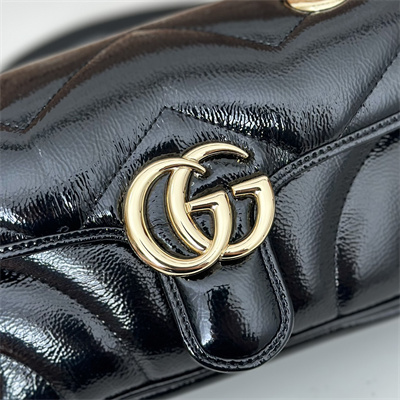 G*u*i gg marmont small shoulder bag patent leather black 446744