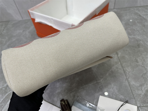 Her.mes Herbag 31 Canvas and Calfskin With Printing