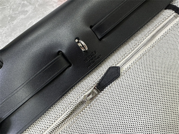 Her.mes Herbag 31 Canvas and Calfskin With Printing