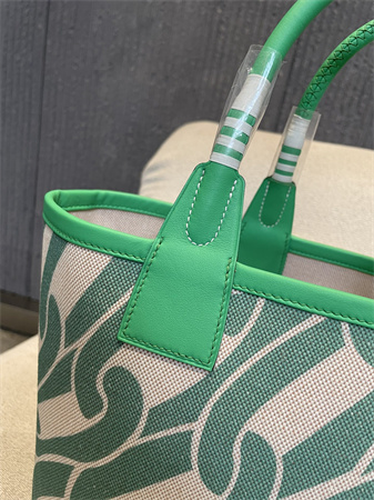 Her.mes Steeple Handbag Hplume Canvas and Swift Calfskin multicolor Printing HS