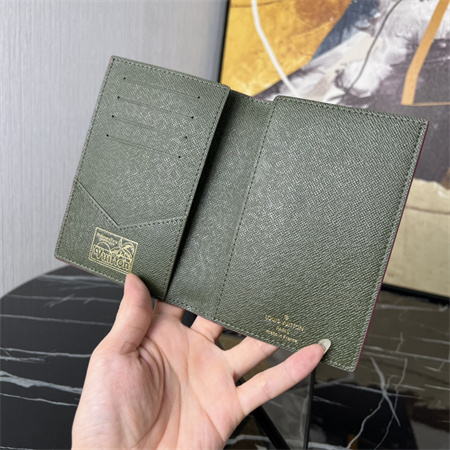 LV Passport Cover Monogram Surfin’ coated canvas Purple M83479