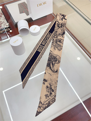 D*or twilly 100% silk 31949