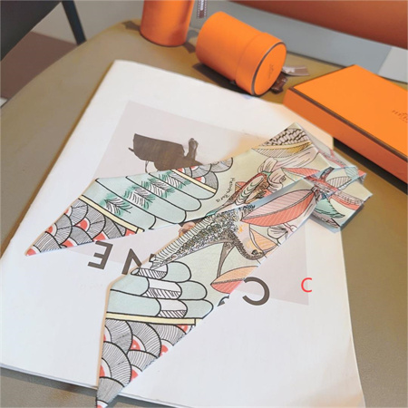 H**mes twilly 100% silk 32023