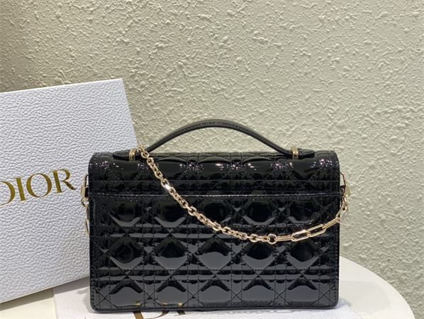 cd miss D*or top handle bag cannage patent calfskin black