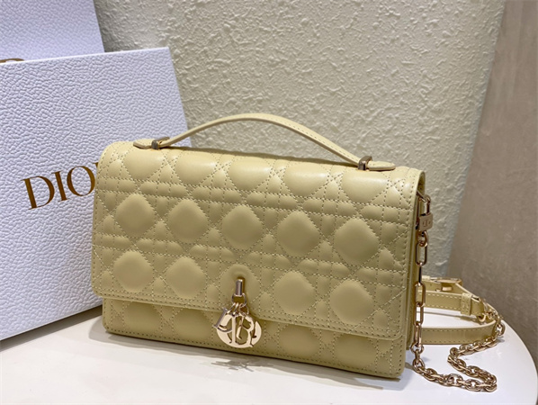 cd miss D*or top handle bag cannage lambskin yellow