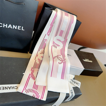 Ch*el twilly 100% silk 32007