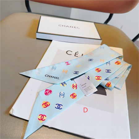 Ch*el twilly 100% silk 32012