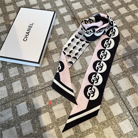 Ch*el twilly 100% silk 32019