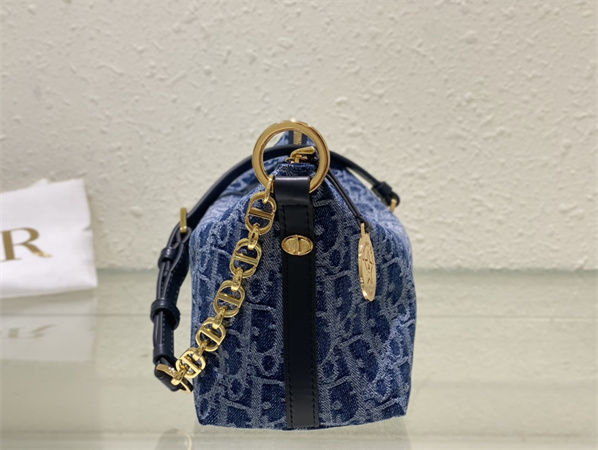 D*orstar hobo bag with chain blue denim D*or oblique jacquard