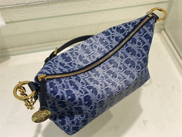 D*orstar hobo bag with chain blue denim D*or oblique jacquard