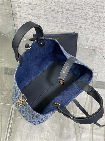 cd medium D*or toujours bag blue denim D*or oblique jacquard