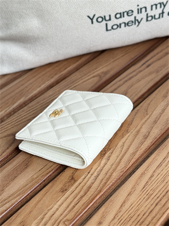 Ch*el wallet grained calfskin/lambskin a84028