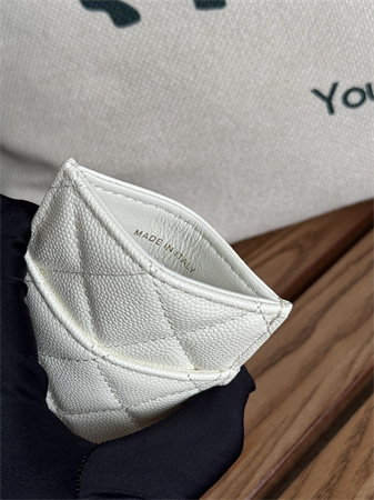 Ch*el card holder grained calfskin/lambskin ap0223