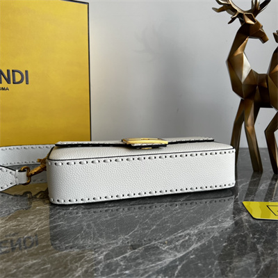 Fen.di BaguetteSelleria bag with 612 hand-sewn topstitches