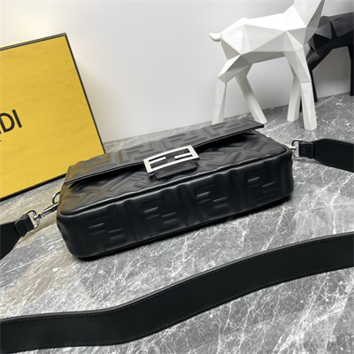 Fen.di BAGUETTE Bag Black Nappa Leather With FF Motif