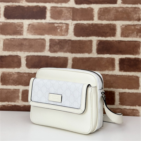 g*u*i small gg crossbody bag with tag white leather and white gg S*p*e canvas 795464